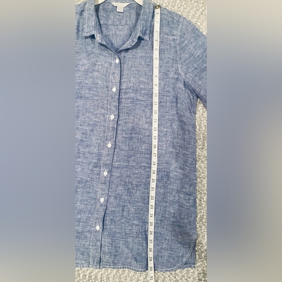 Garnet Hill Blue Linen Button Down Shirt Size Small - Picture 6 of 8